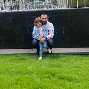 Meet your Posher, Cole